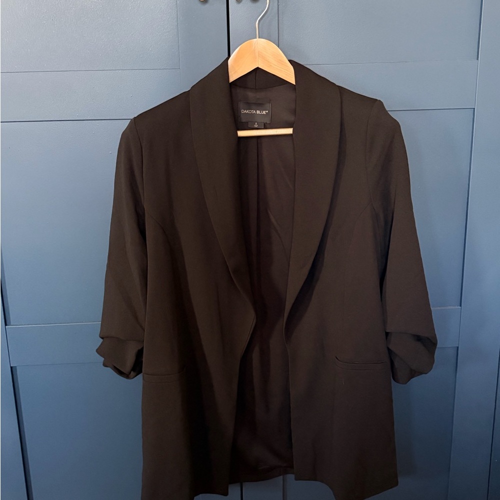 Chic Black Blazer by Unknown Brand